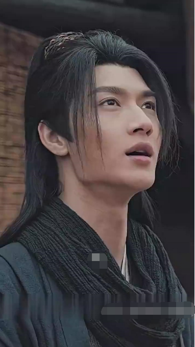 魂穿游戏后我称王称霸 第101集