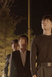 散尽亿万家产 第02集