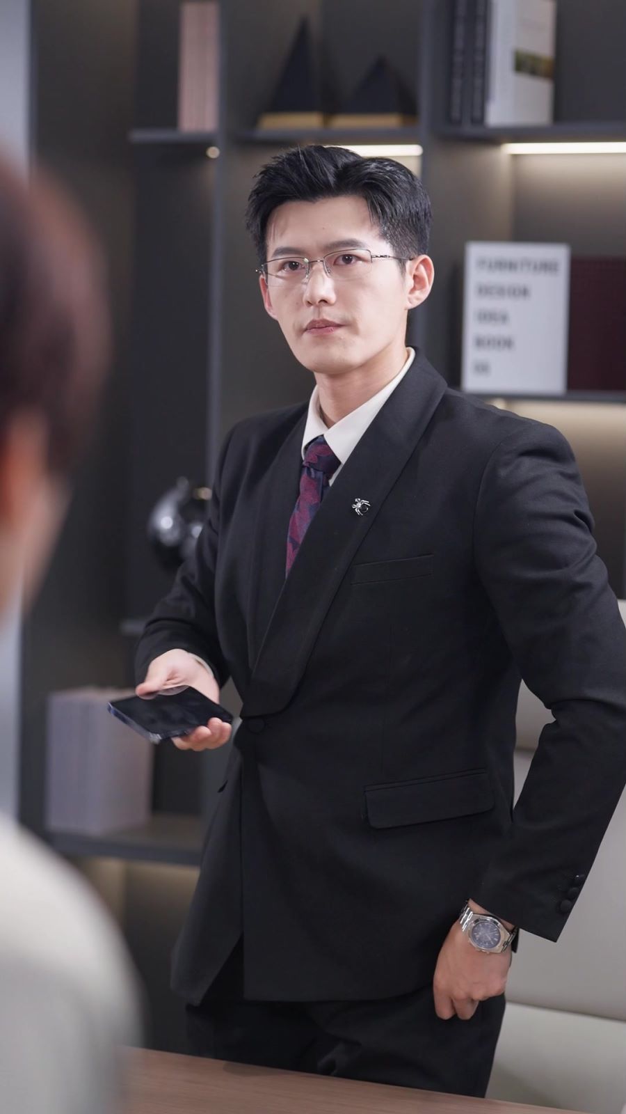 女扮男装后我掰弯了闪婚总裁 第1-20集