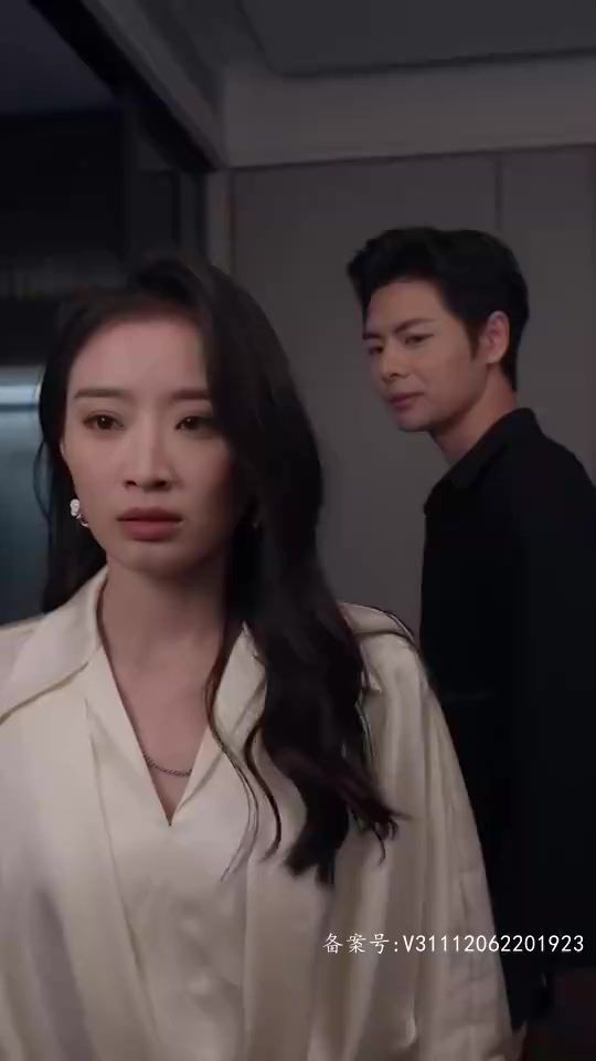 总裁夫人你别跑 第02集