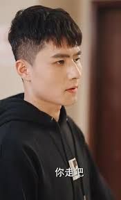 跑腿，竟是隐藏大佬 第1-20集